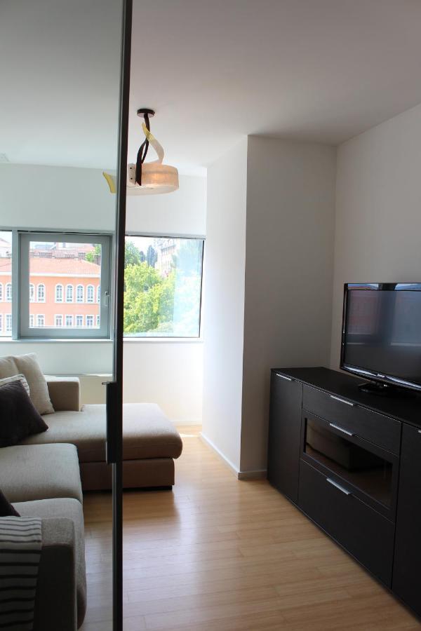 Modern Apartment In The Centre Rijeka Dış mekan fotoğraf